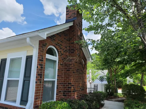 North Charleston, SC 29420,8800 Dorchester Rd #2903