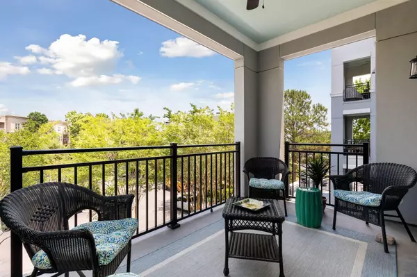 Charleston, SC 29492,200 River Landing Drive #A303