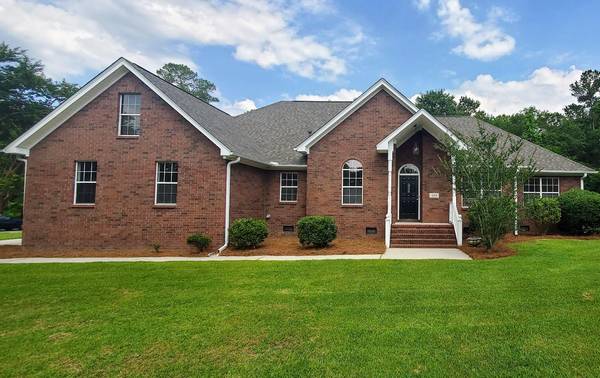 212 Scalybark Rd, Summerville, SC 29485