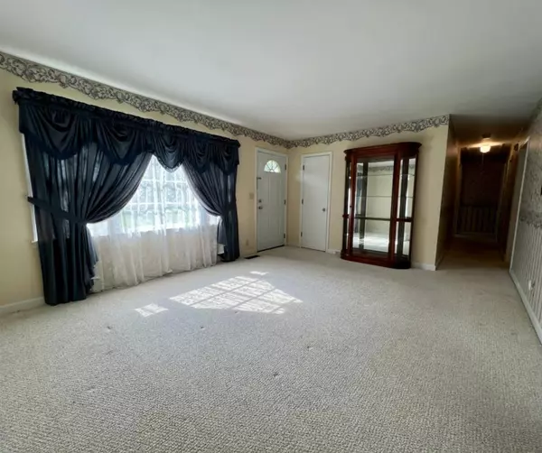 Goose Creek, SC 29445,225 Vine St