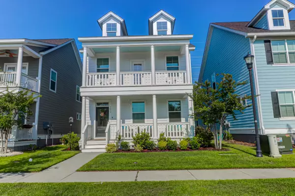 1073 Oak Bluff Ave, Charleston, SC 29492