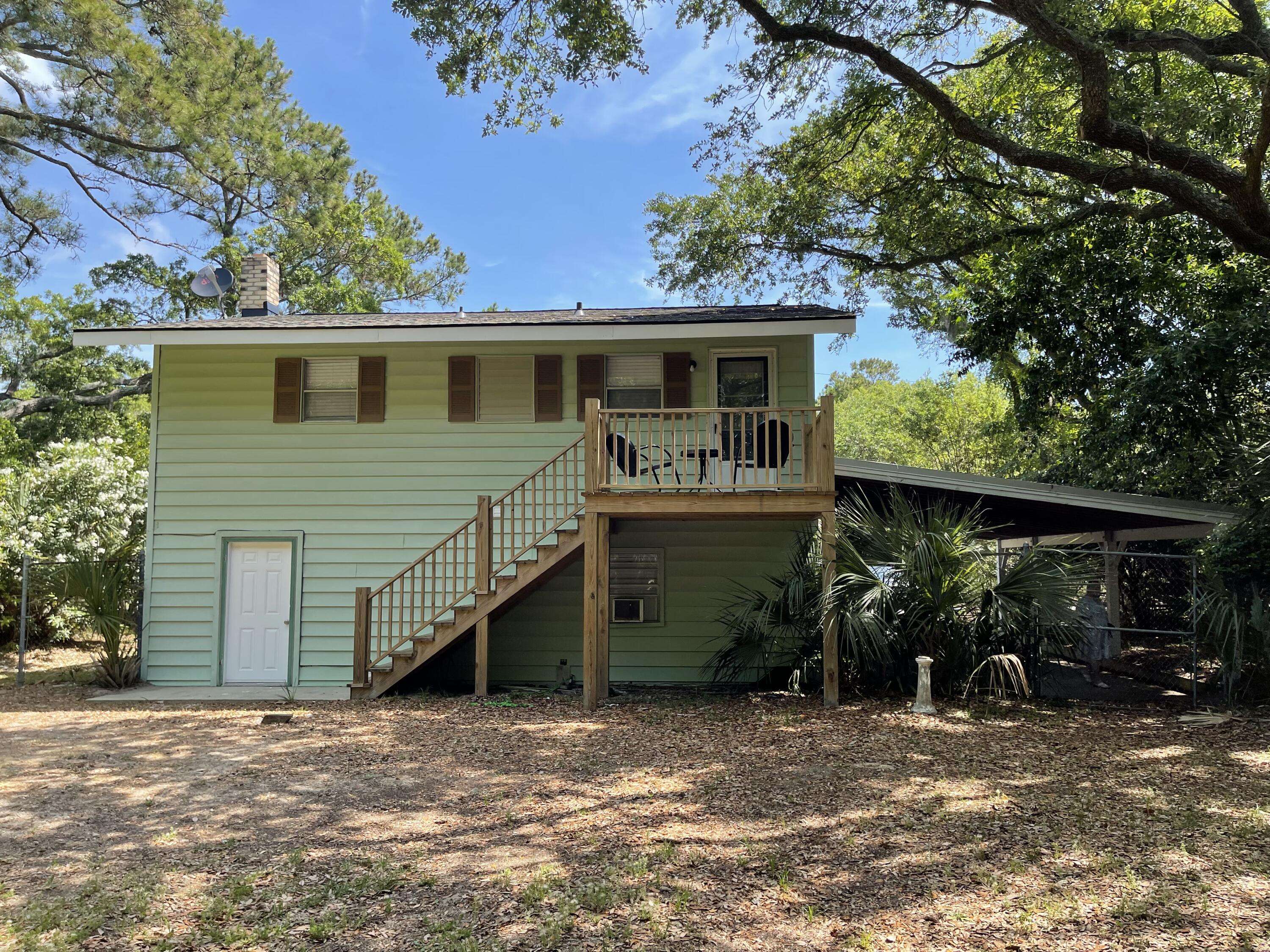 Edisto Island, SC 29438,2410 Murray St