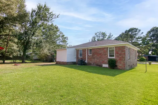 Goose Creek, SC 29445,406 Annette Dr