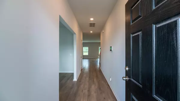 Summerville, SC 29486,309 Squire Pope Rd
