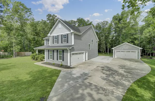 Summerville, SC 29483,712 Tierra Loop