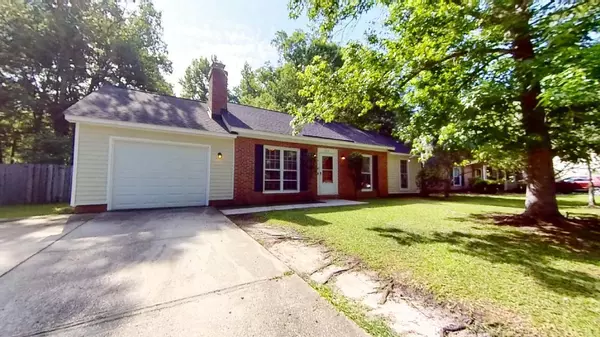 206 Hamlet Rd, Summerville, SC 29485