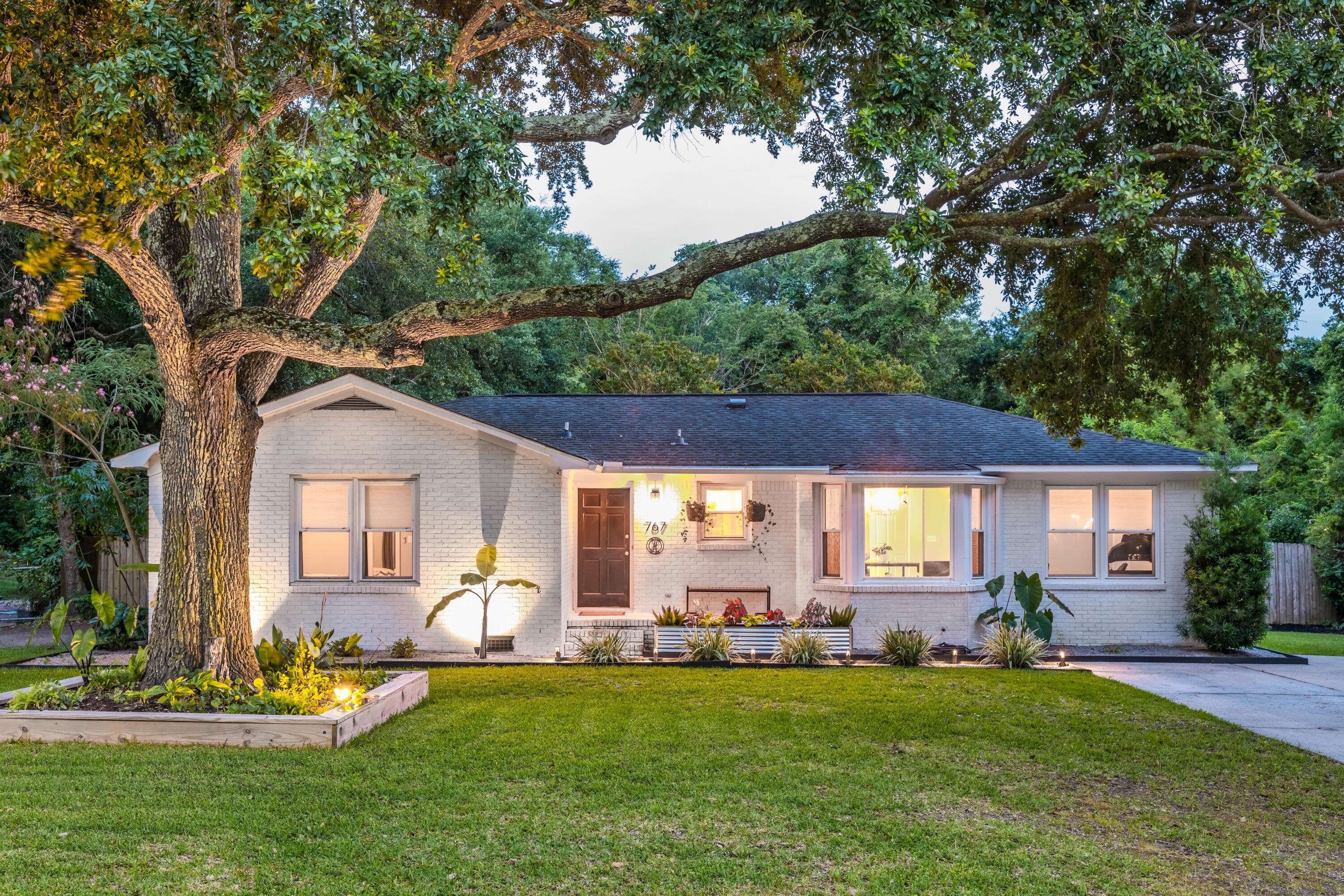 767 Harbor View Rd, Charleston, SC 29412