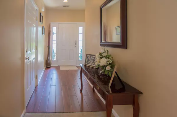 North Charleston, SC 29420,8033 Hyannis Ct