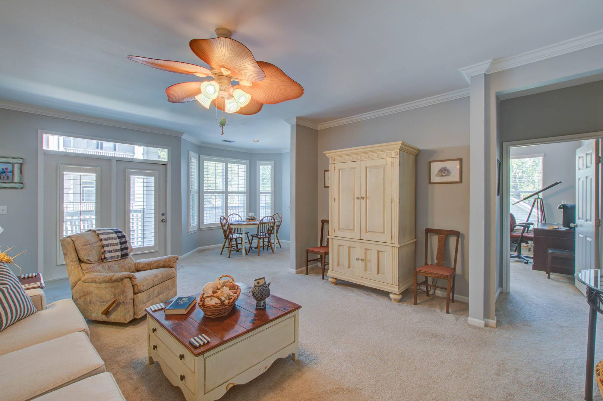 Charleston, SC 29492,130 River Landing Dr #6211