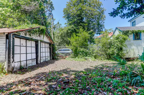 Charleston, SC 29403,327 Sumter St