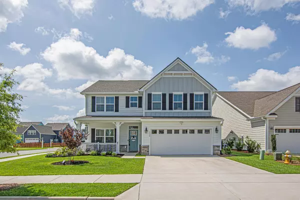 Summerville, SC 29483,118 Coopers Hawk Drive Dr