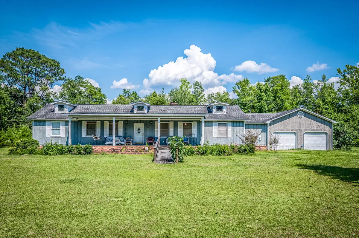 Saint Stephen, SC 29479,570 Fishermans Dr