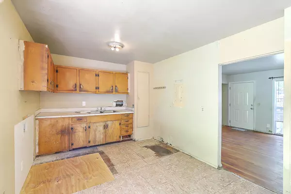 Charleston, SC 29414,860 Savage Rd