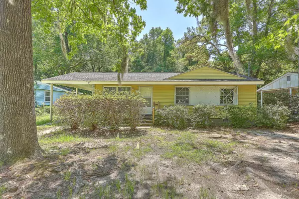 860 Savage Rd, Charleston, SC 29414