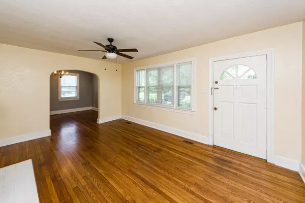 Charleston, SC 29407,421 Wappoo Rd