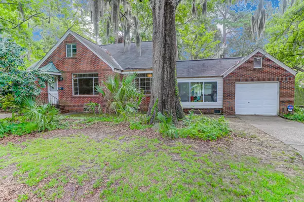 622 W Oak Forest Dr, Charleston, SC 29407