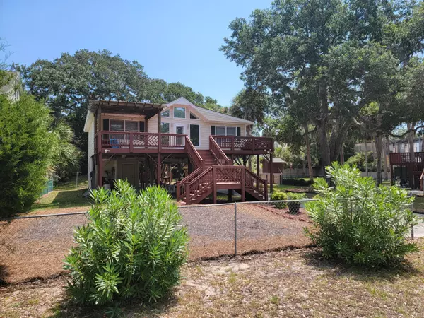 1317 Chancellor Street, Edisto Beach, SC 29438