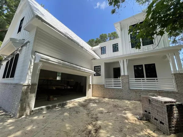 Johns Island, SC 29455,4490 Hope Plantation Dr