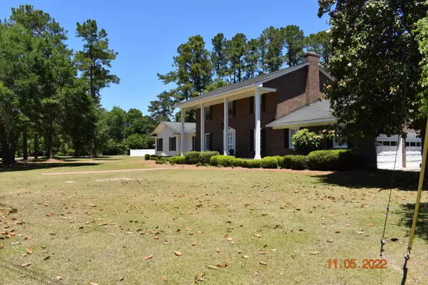 Kingstree, SC 29556,1364 Woodland Dr