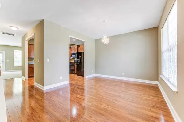 Summerville, SC 29483,309 Hemingway Cir