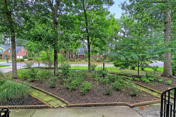 North Charleston, SC 29420,8619 Arthur Hills Cir
