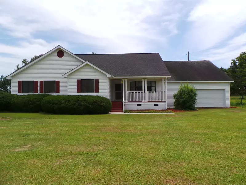 3861 State Rd, Ridgeville, SC 29472