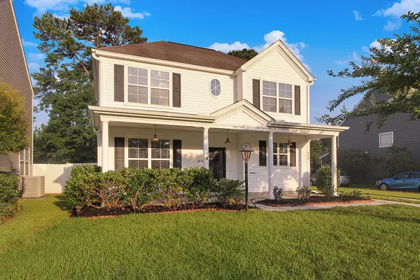 Summerville, SC 29485,8929 Planters Row Ln