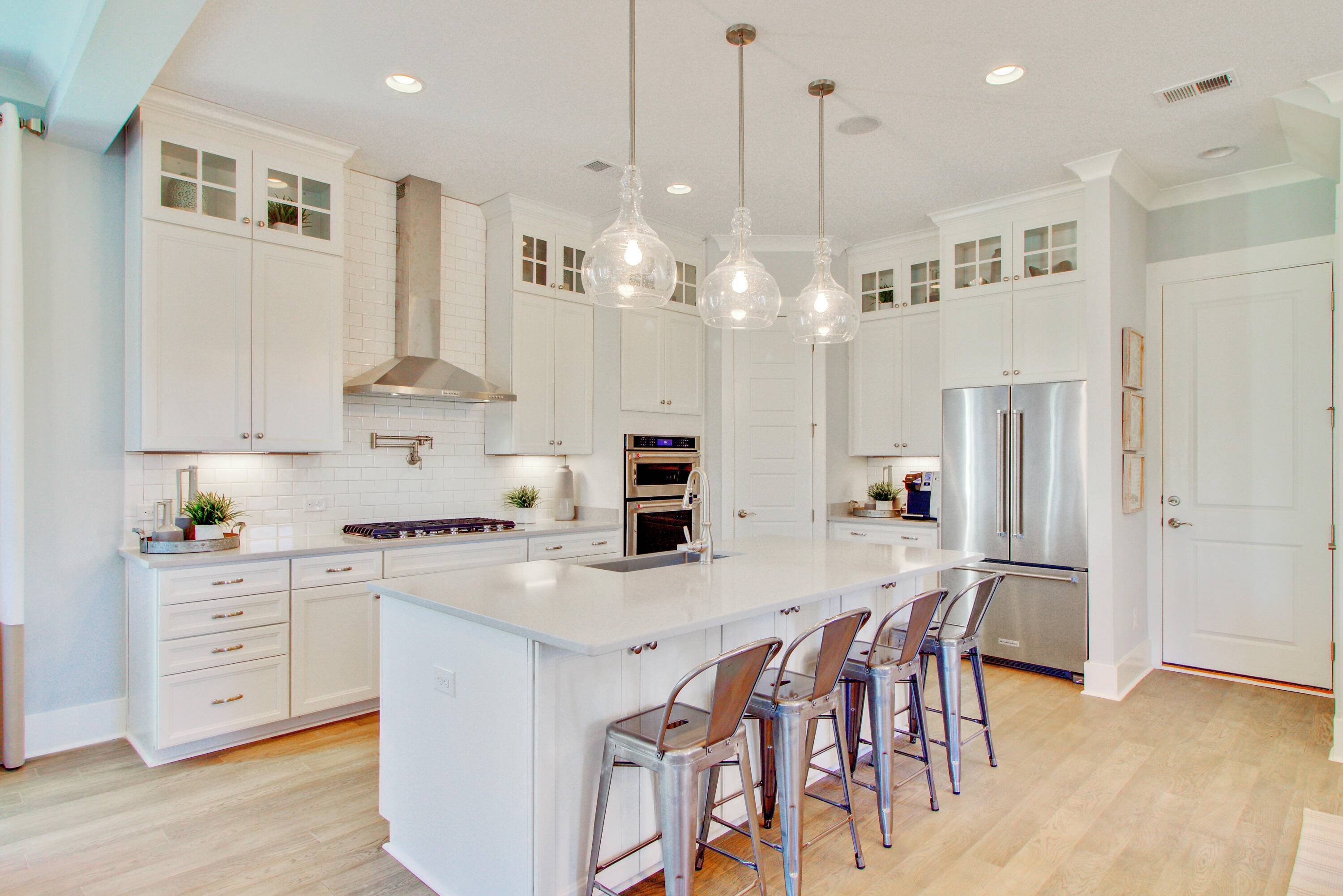 Charleston, SC 29492,100 Low Tide Ct
