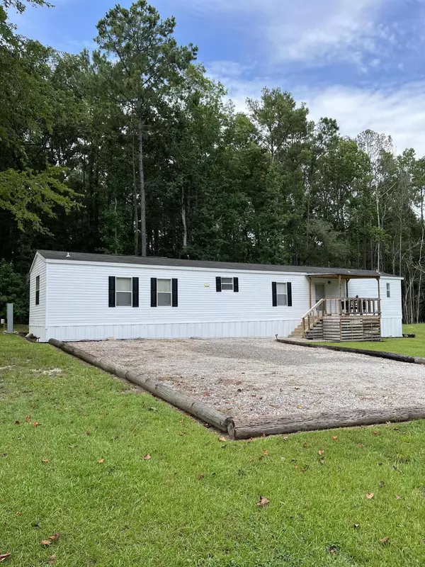 Summerville, SC 29483,156 Summerset Ln