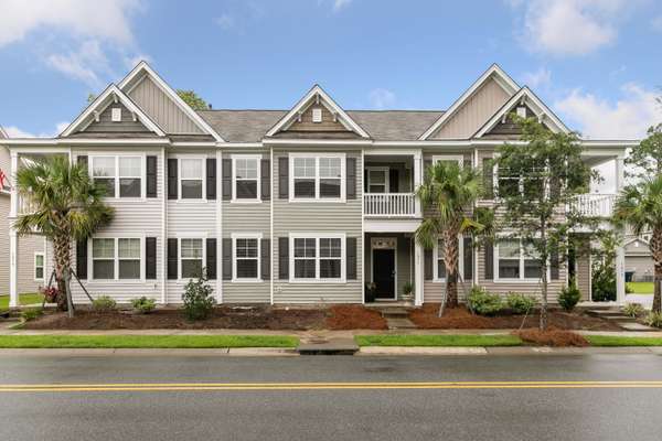 1877 Towne St, Johns Island, SC 29455