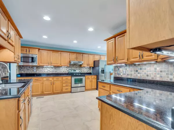 Charleston, SC 29412,1022 Wellington Dr