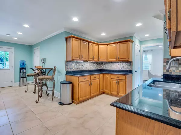 Charleston, SC 29412,1022 Wellington Dr