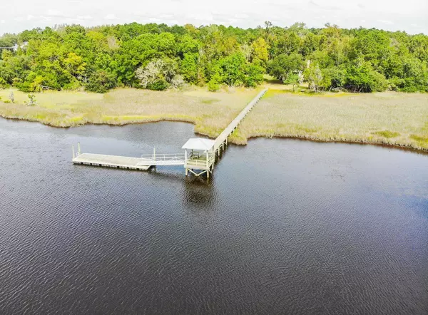 Johns Island, SC 29455,925 Hughes Rd