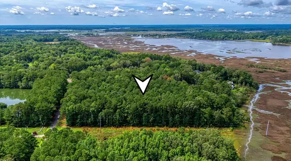 925 Hughes Rd, Johns Island, SC 29455