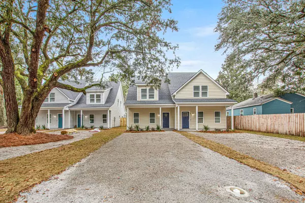 Summerville, SC 29485,111 W Broad St