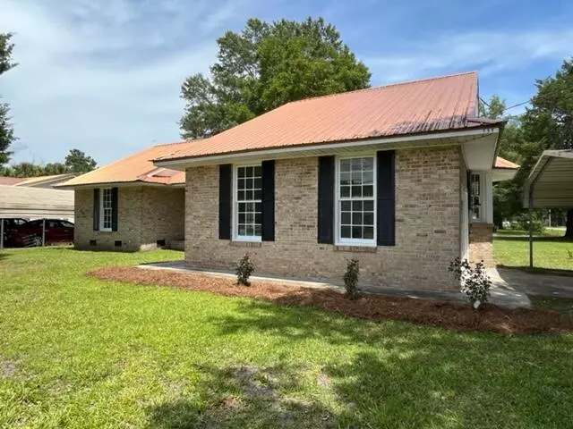 Saint Stephen, SC 29479,155 Venning St