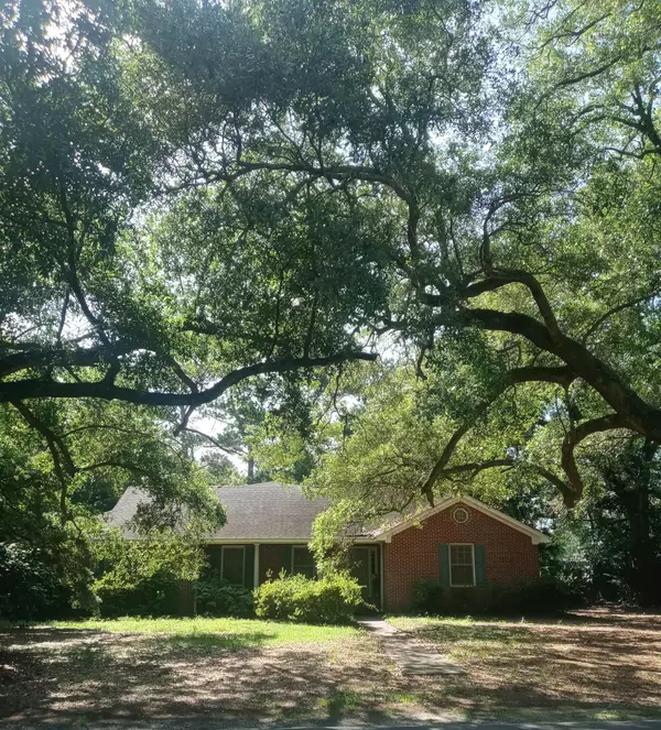 Charleston, SC 29412,785 Fort Johnson Rd