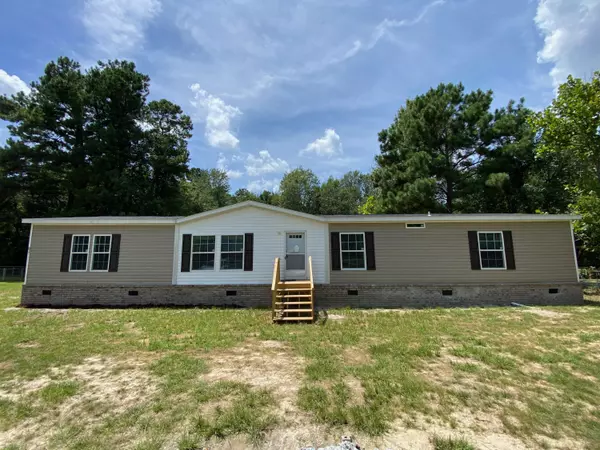 877 Groomstown Rd, Cross, SC 29436