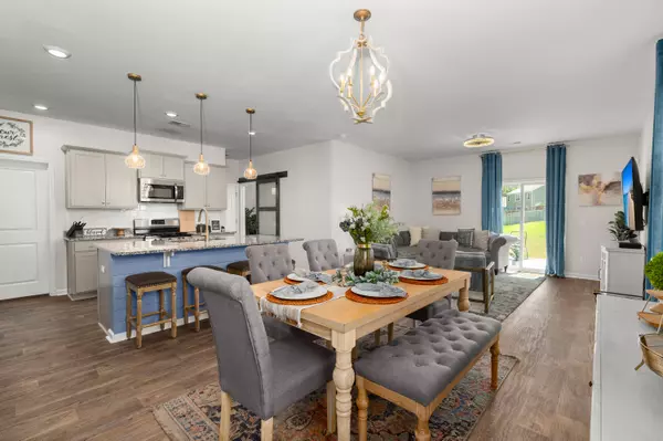 Ladson, SC 29456,9741 Roseberry St