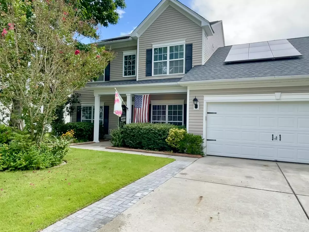 Ladson, SC 29456,205 Hollytree Cir