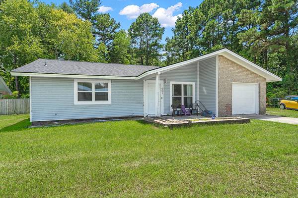 Moncks Corner, SC 29461,501 Mountain Pine Rd