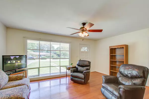 Charleston, SC 29412,899 Quail Dr