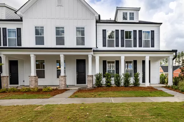 Ravenel, SC 29470,127 Summer Tanager Dr #19-31