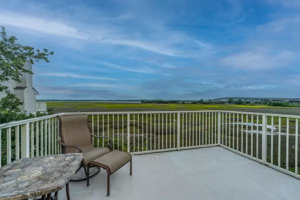 2431 Stono Watch Dr #4, Johns Island, SC 29455