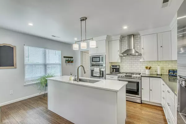 Summerville, SC 29485,217 White Church Ln