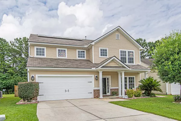 210 Chipping Sparrow Dr, Summerville, SC 29483