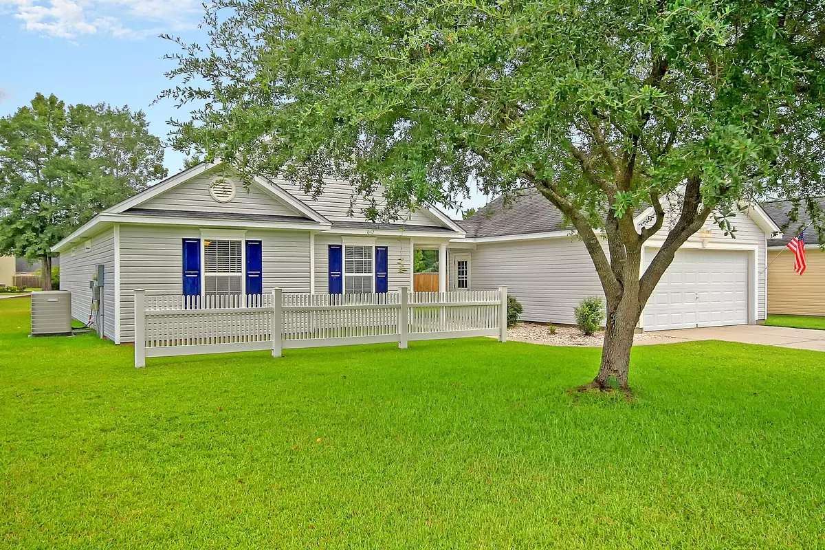 Summerville, SC 29485,514 Savannah River Dr