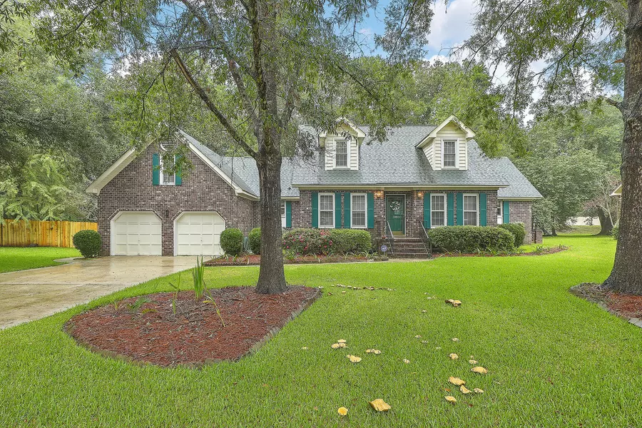 305 Mayfield St, Summerville, SC 29485