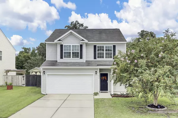 232 Donatella Dr, Goose Creek, SC 29445