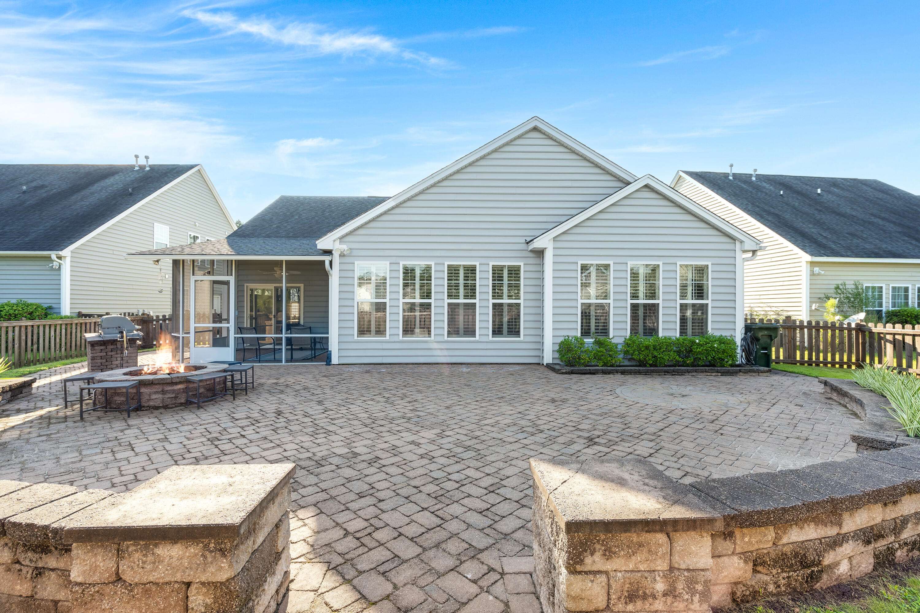 110 Carnegie Ct, Summerville, SC 29486